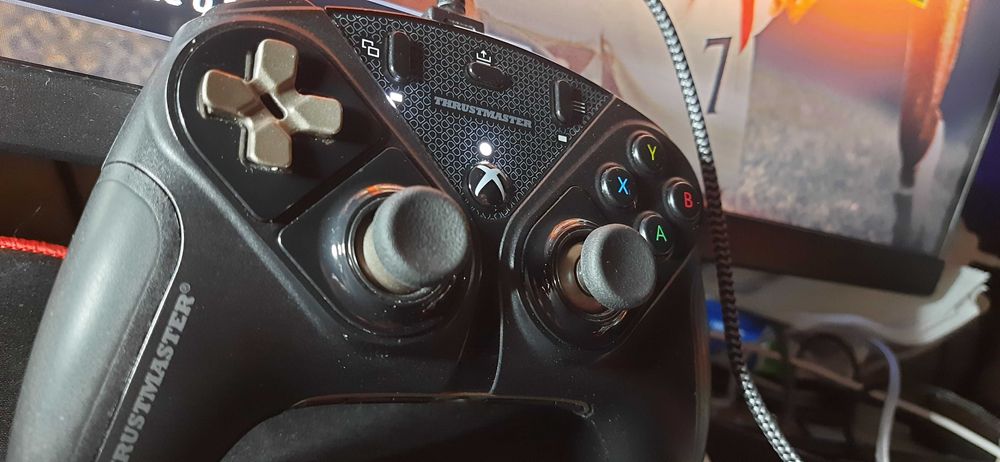 Джойстик Gamepad (PC XBOX) Thrustmaster ESWAP X PRO Самый точный стик