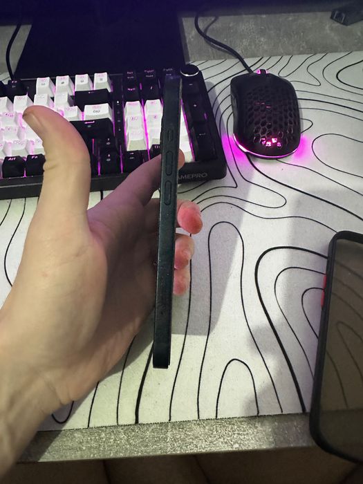 Apple iPhone 13 Midnight Blue 128GB Neverlock