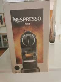 Maquina Café Nespresso - Citiz-Nova sem sair da caixa