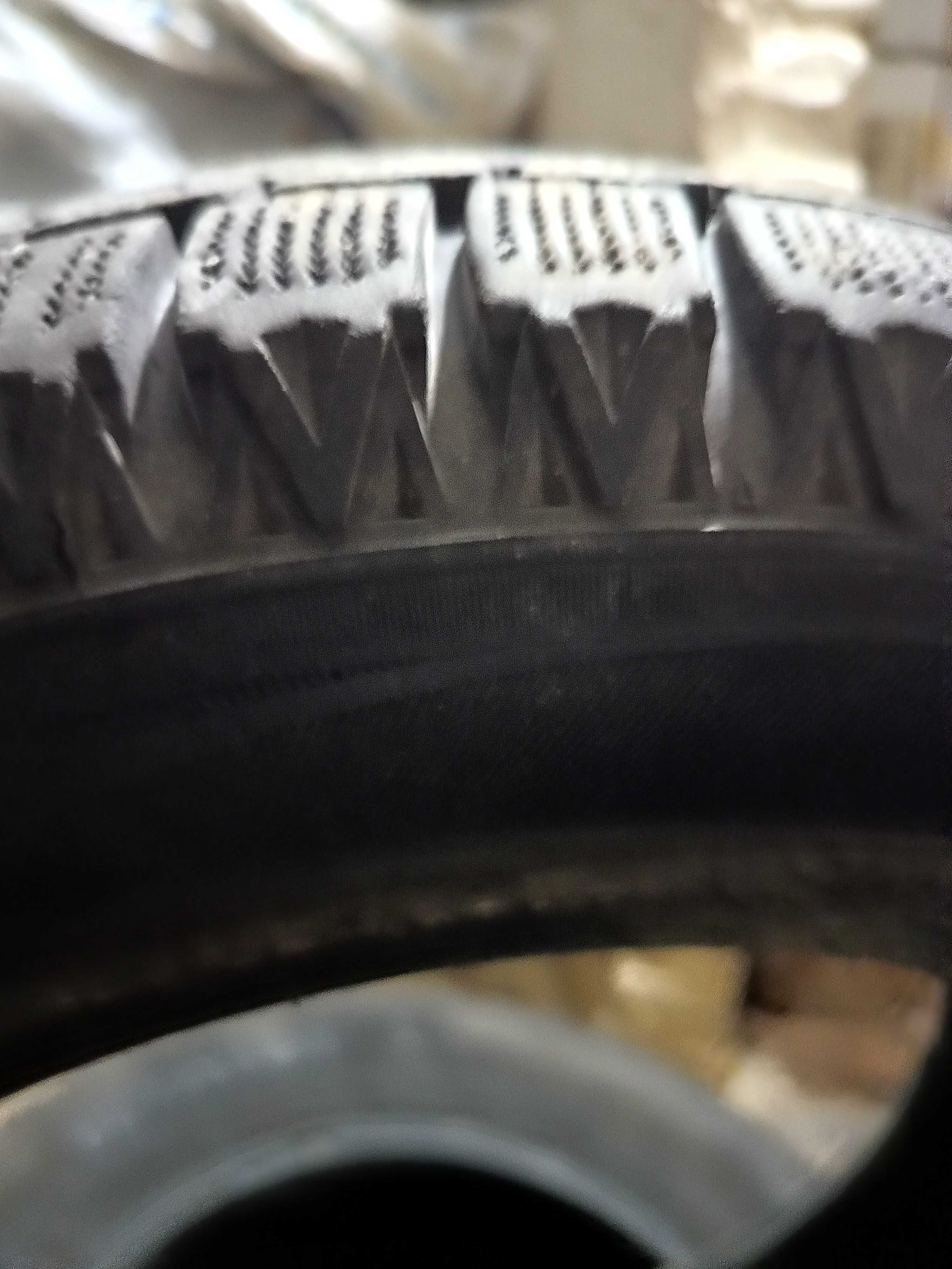 Зимняя резина 185 65 R15 Hankook Winter Icept Зимова гума