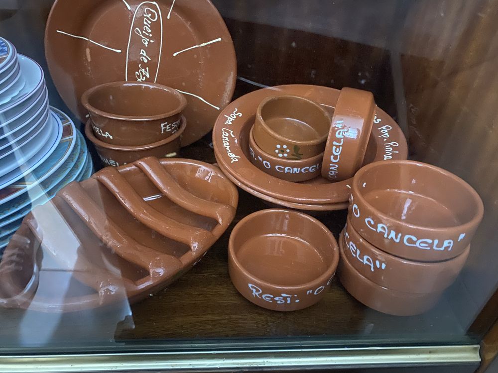 Conjunto em barro novo