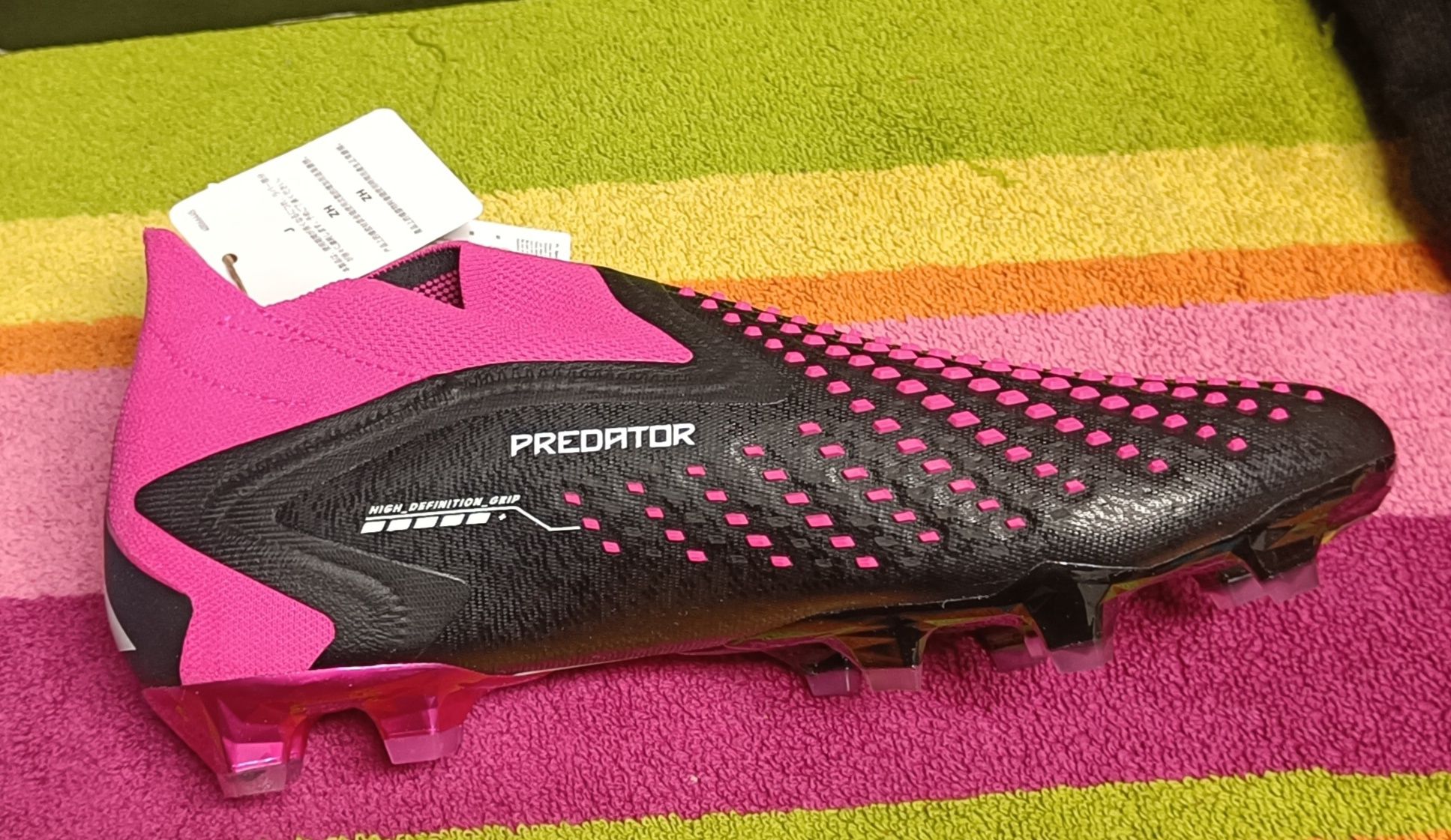 Buty korki piłkarskie Adidas Predator Accuracy + FG (43 1/3)