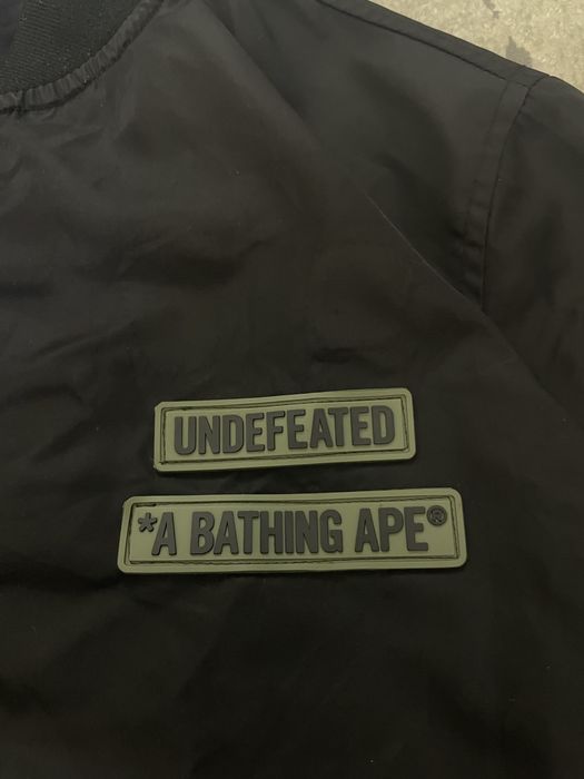 Бомбер a bathing ape x undefeated
