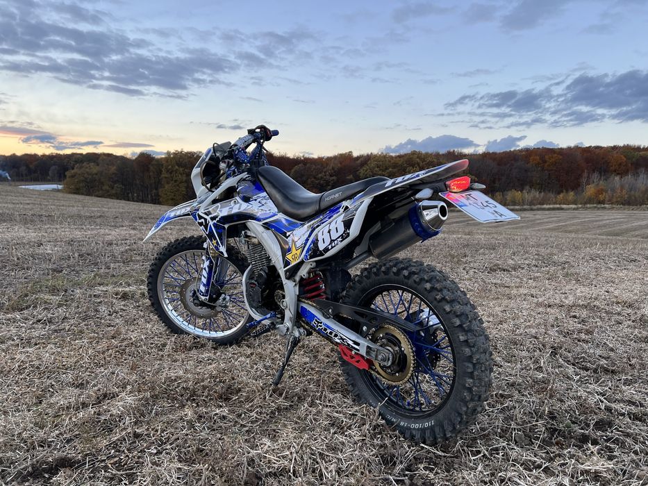 Мотоцикл HORNET DAKAR PRO 250 на доках . Торг присутній