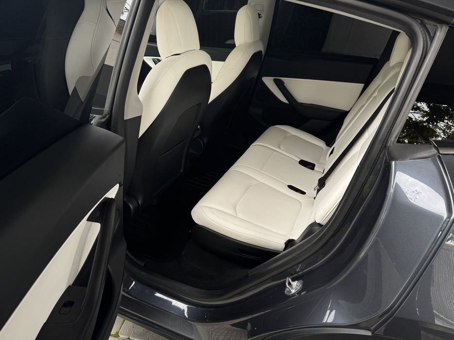 Tesla Y 2021р. Dual motor 82квт
