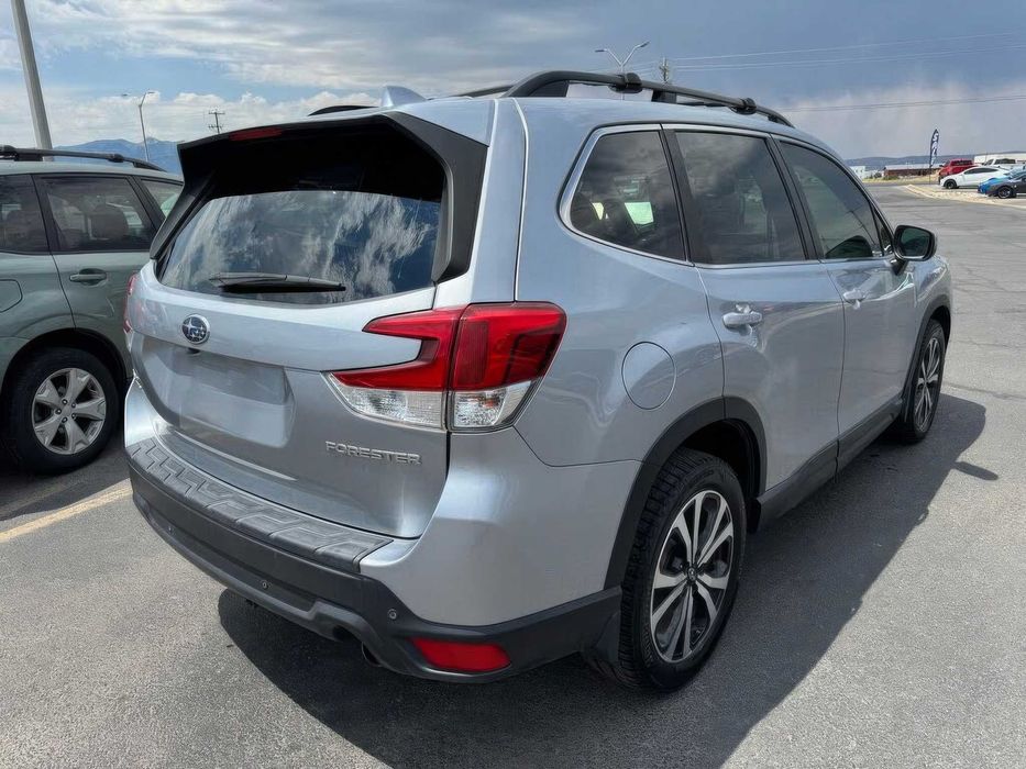 Subaru Forester Limited      2020