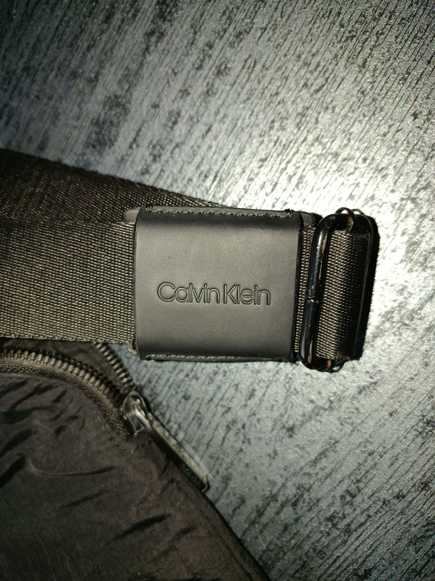Calvin Klein torba na ramię uniseks
