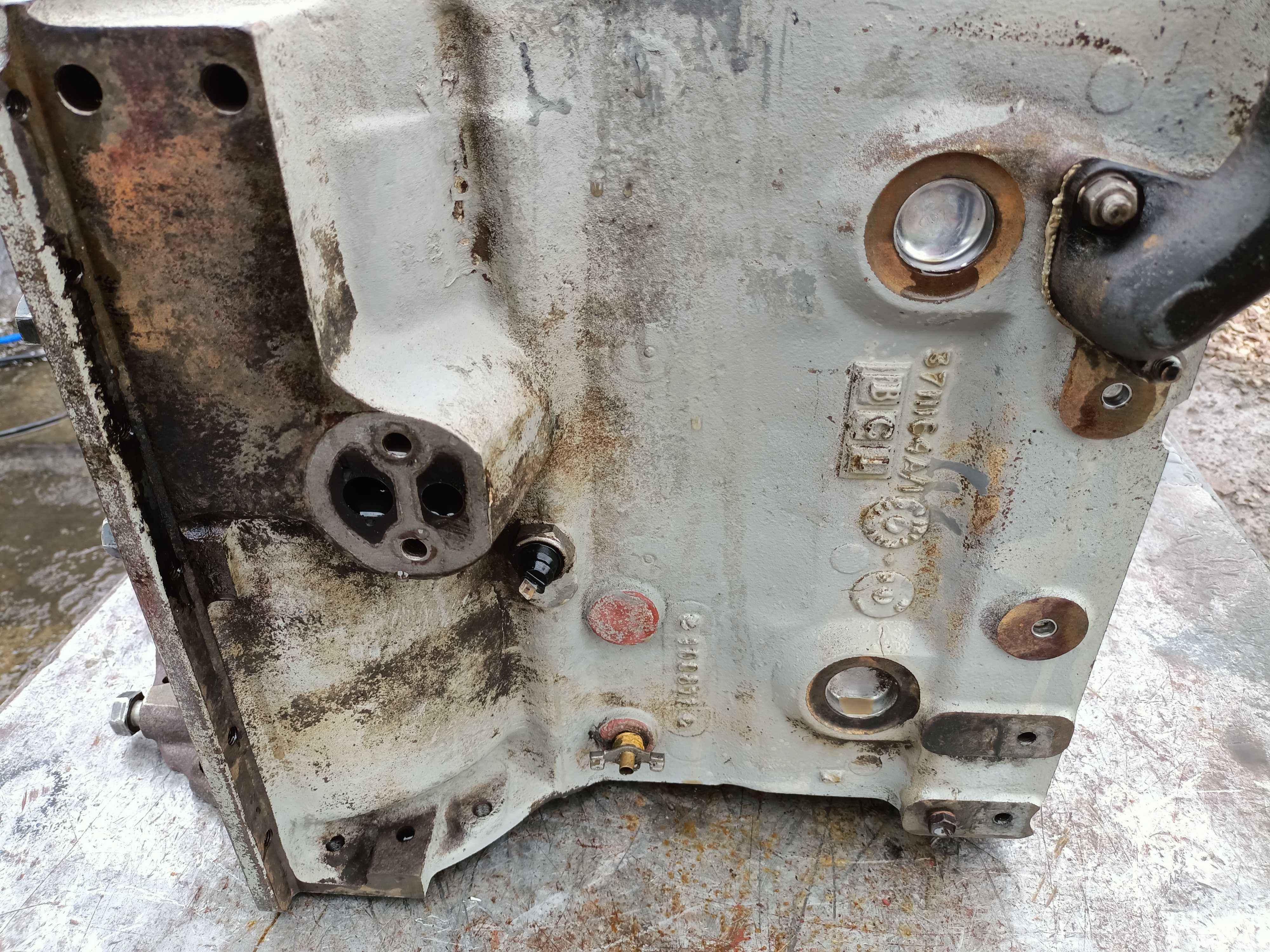 blok silnika korpus ursus mf massey ferguson c360 3P mf 255,235,3512