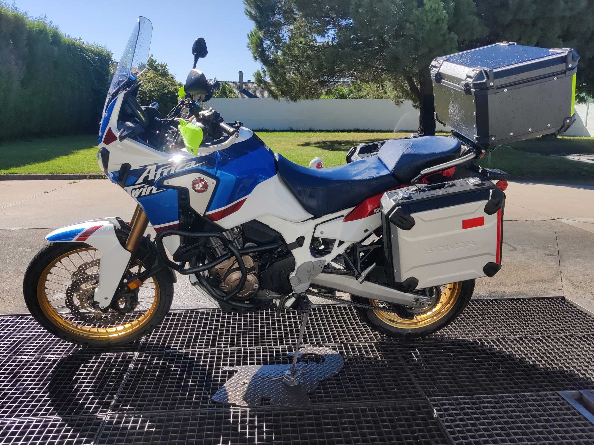 Vendo Troco Honda Africa Twin Adventure Sports DCT 2018 CRF 1000L2