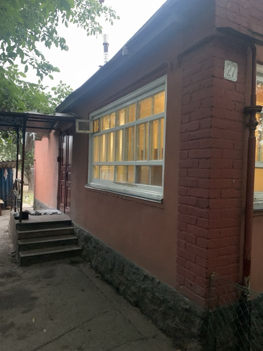 Продам добротний будинок