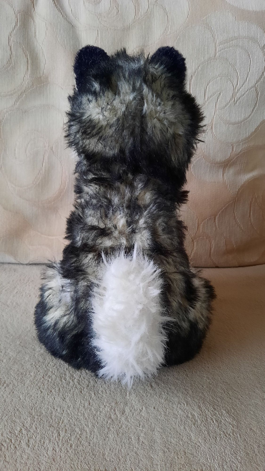 Maskotka przytulanka piesek wilczek husky
