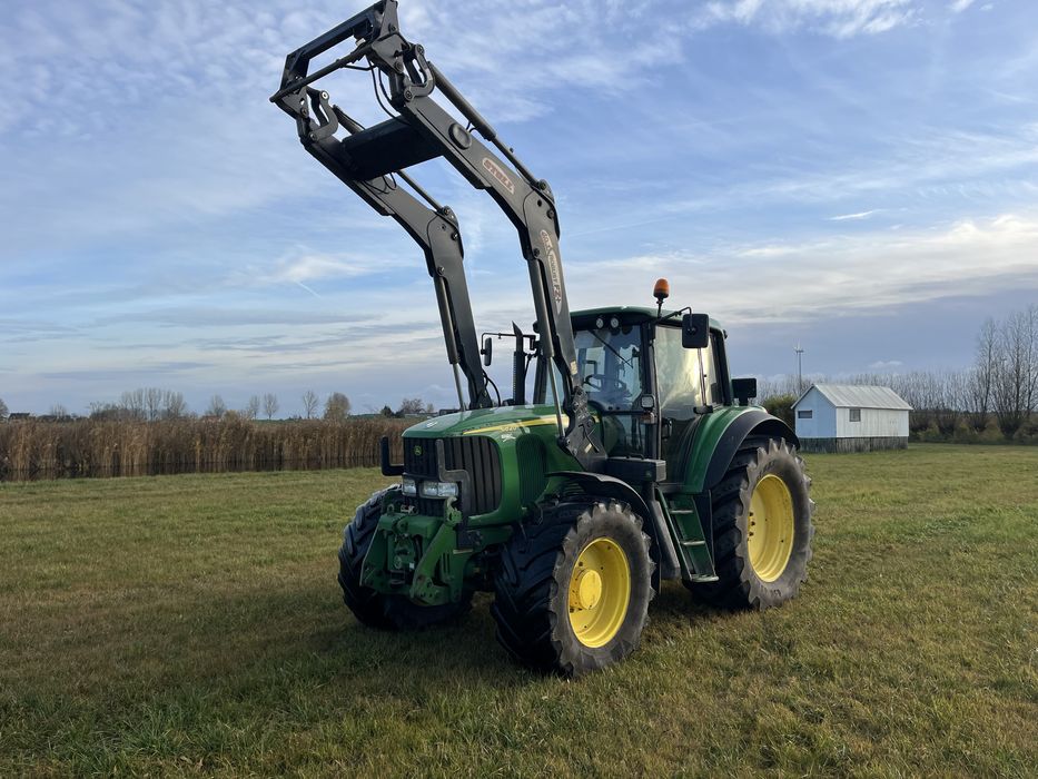 John Deere 6820, Tur Stoll, Przedni TUZ, Przedni WOM