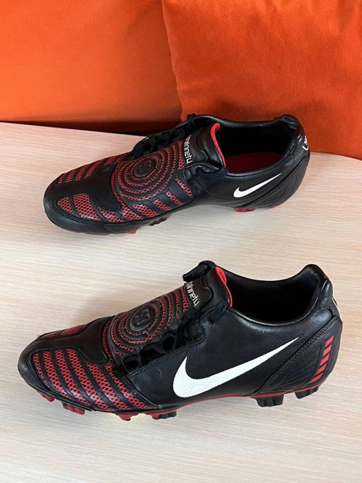 Бутсы Nike Total 90 Laser 2