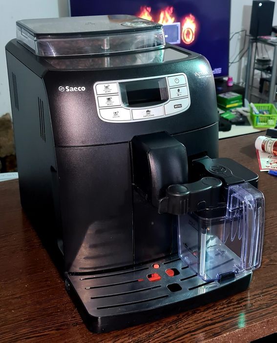 Ekspres Saeco Intelia One Touch Cappuccino