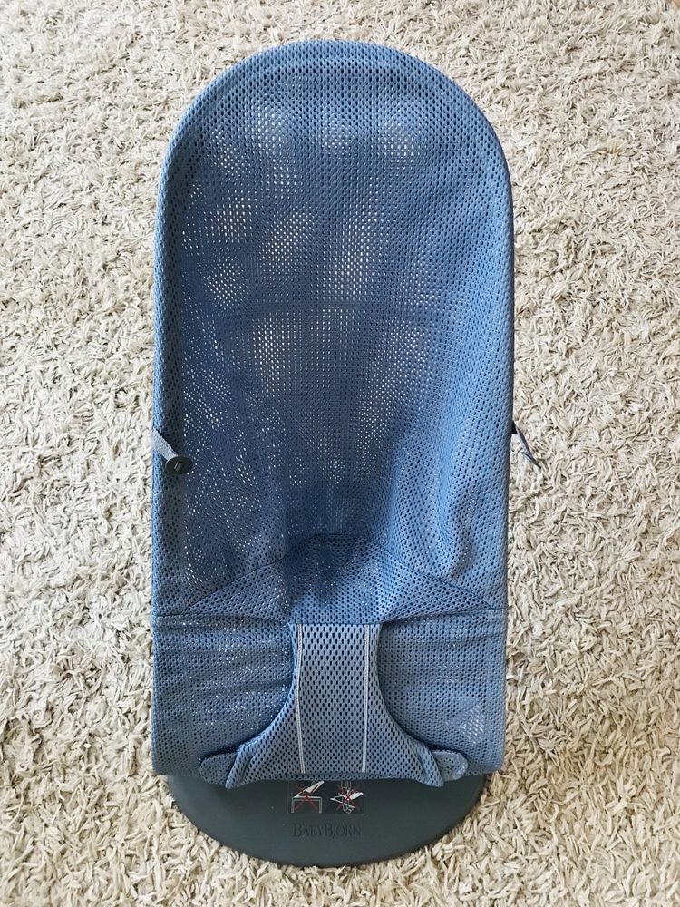 BABYBJORN leżaczek BLISS MESH Plus zabawka