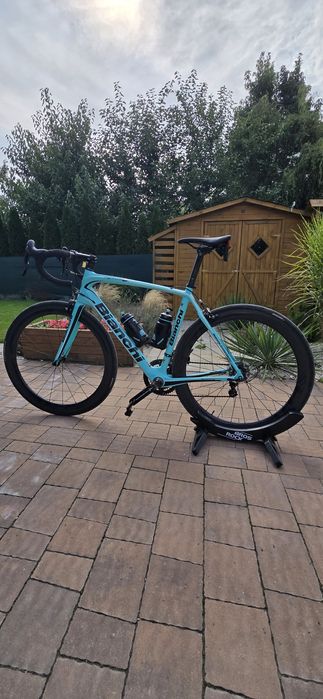 Bianchi Infinito CV Campagnolo Potenza + gratis koła