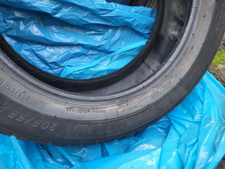 Opony  4 szt michelin  alpine 6  roz 205/55/16