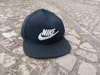 chapéu da Nike usado
