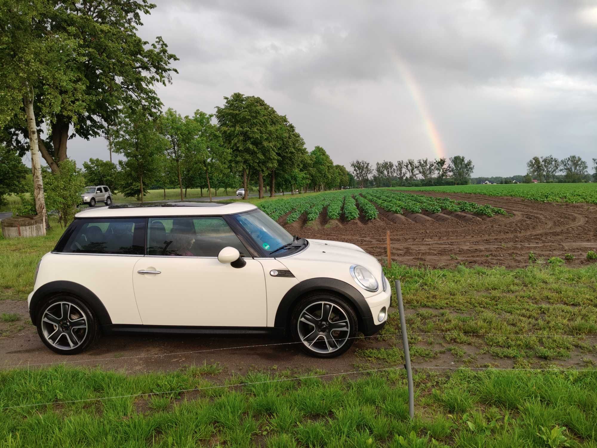 Mini R56 $ One Panorama full 1.4 95km JbL 2key 1wl PL 3kkm JCW 2kp kół
