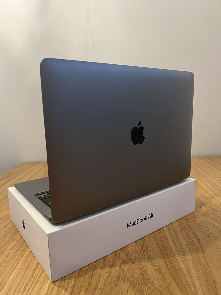 Apple Macbook Air 13 2020r 39 cykli okazja