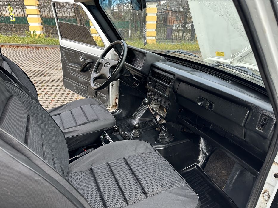 Нива 21213  ( 4*4 )