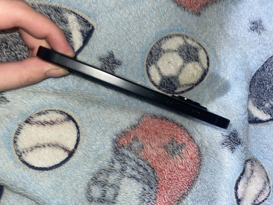 Iphone 15 128гб стан ідеалу