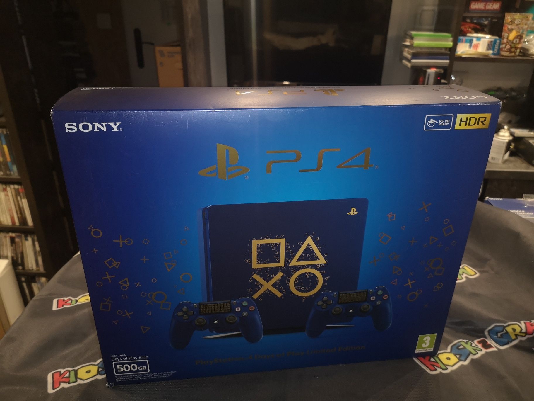 Konsola PS4 Slim limitowana DAYS OF PLAY  w pudełku stan BDB rzadkość