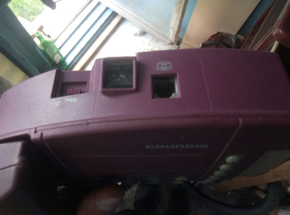 Продам стационарный телефон Grundig с идентификатором # Caller ID