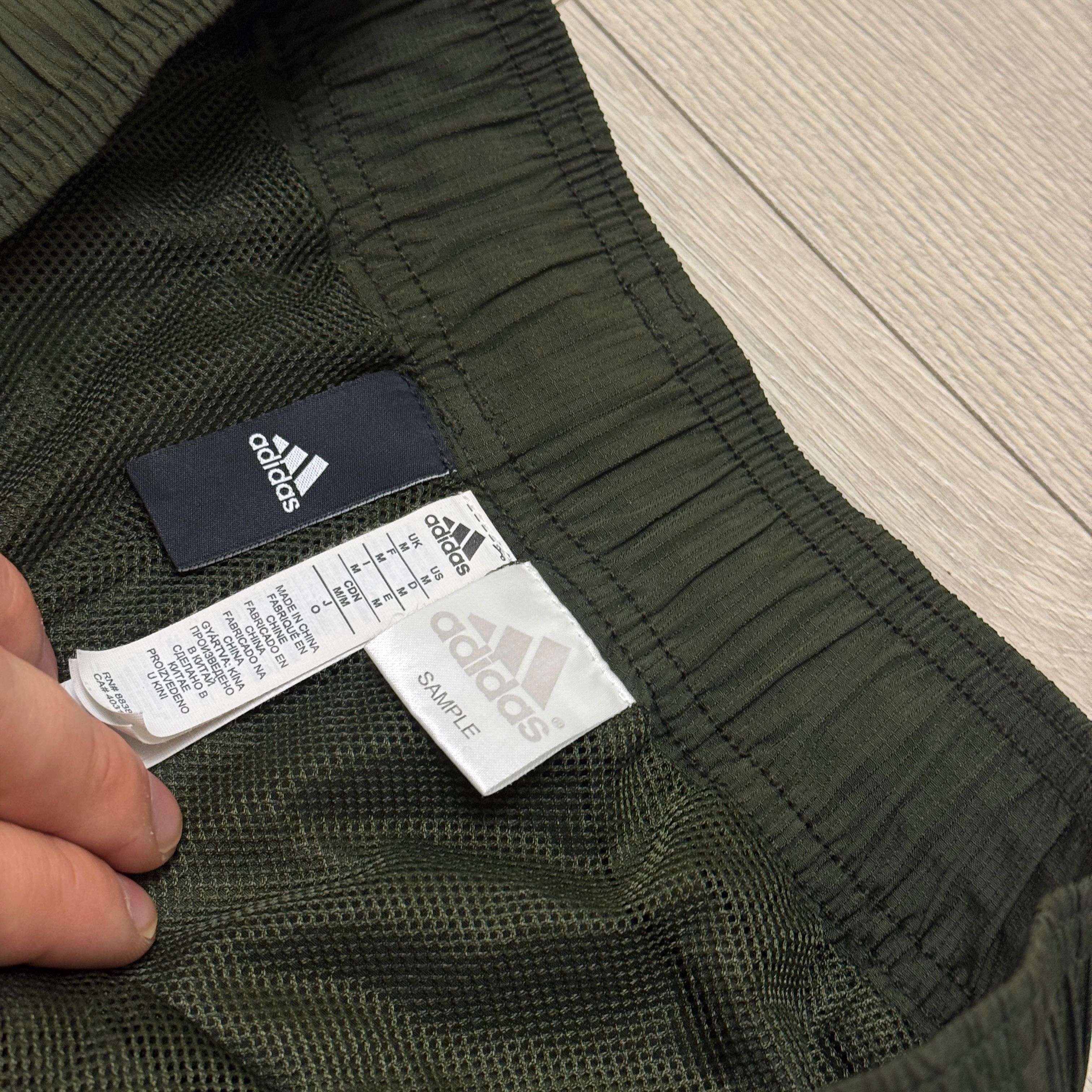 Стильні Хакі Карго Шорти Адідас Adidas, Розмір М, оригінал
