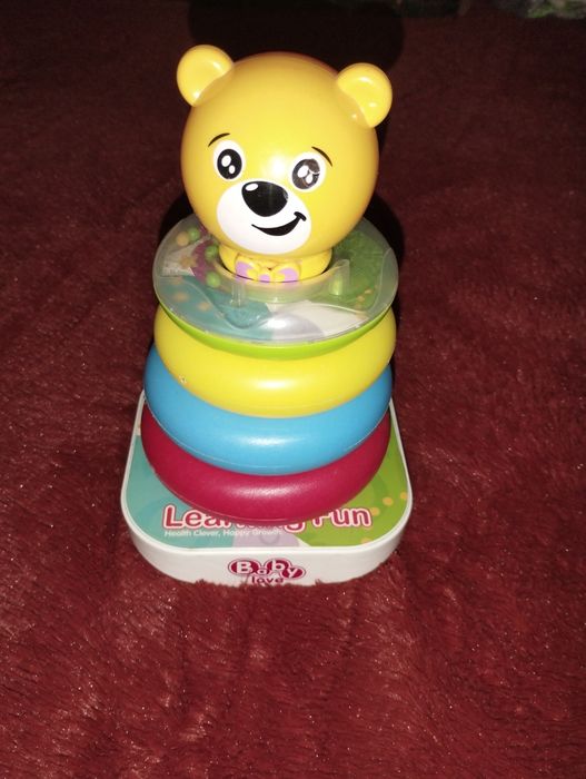 Піраміда - неваляшка