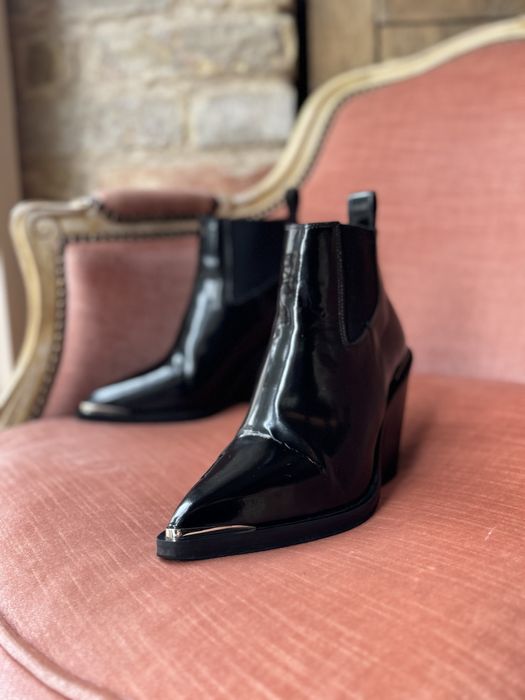 Козаки The Kooples Cos Massimo Dutti Arket