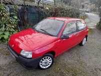 Renault clio clássico impecável