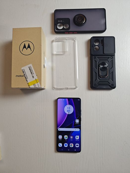 Motorola Edge 40 ! Zestaw z pudełkiem ! Sprzedam !