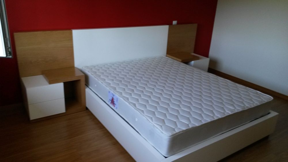 Quarto em carvalho e lacado branco novo