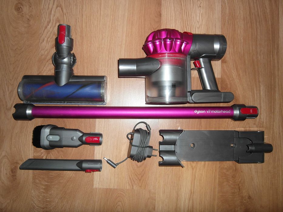 Dyson V7 Motorhead Origin