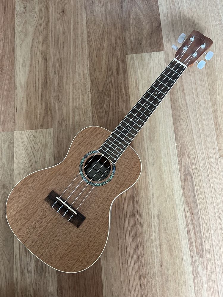 Ukulele Cordoba 15CM