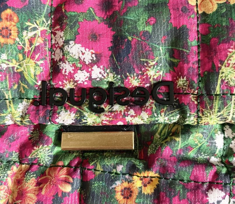 Torebka w kwiaty kolorowa Desigual
