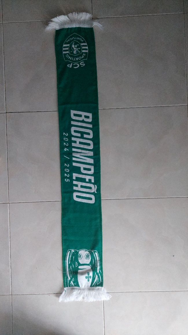 Cachecol ofícial do Sporting BI campeões 2025