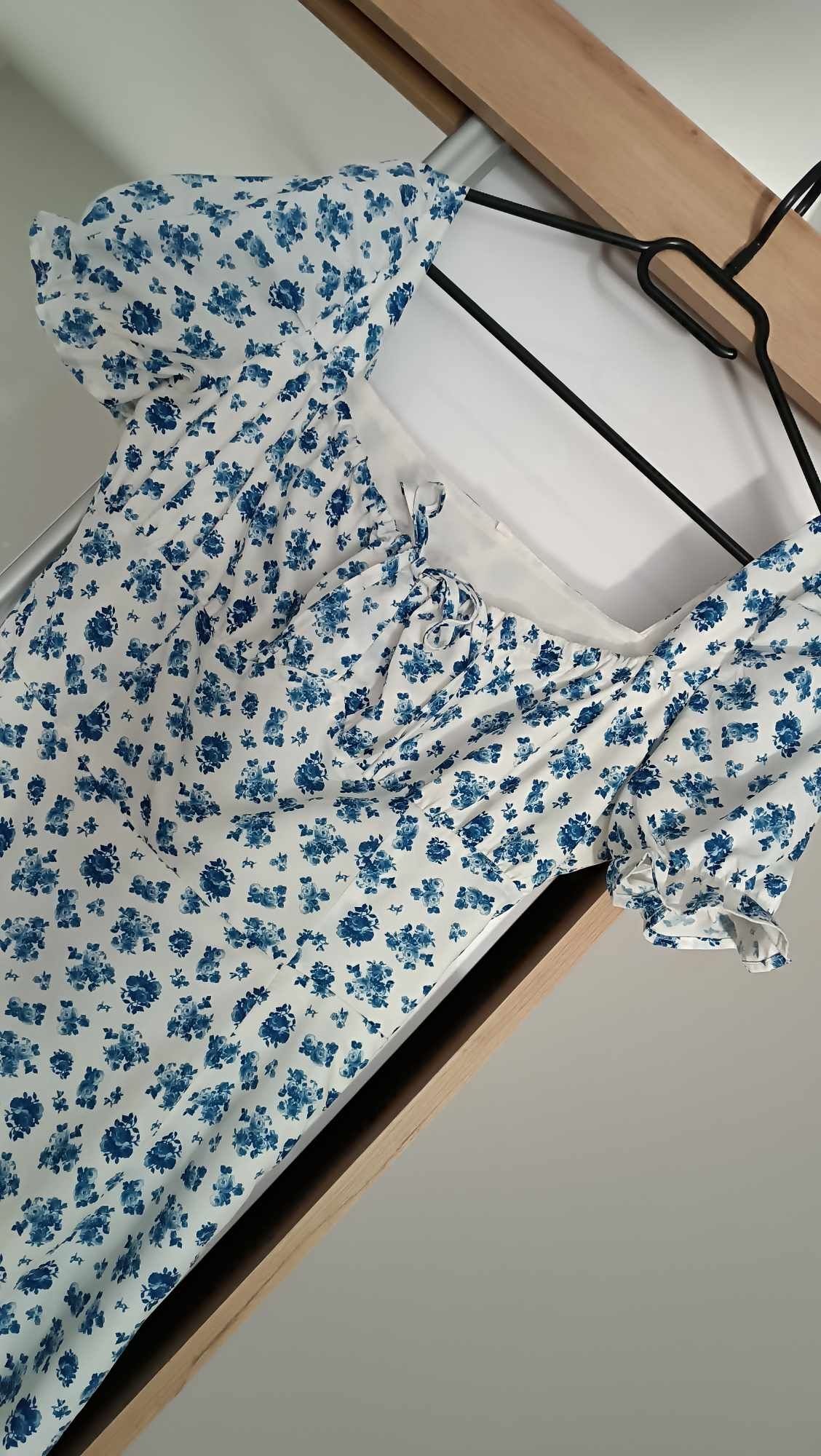 MIDI sukienka Shein