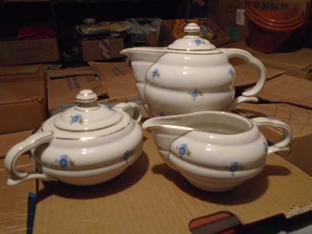 3 peças em porcelana da Eletrocerâmica do Candal - preço é pelo lote