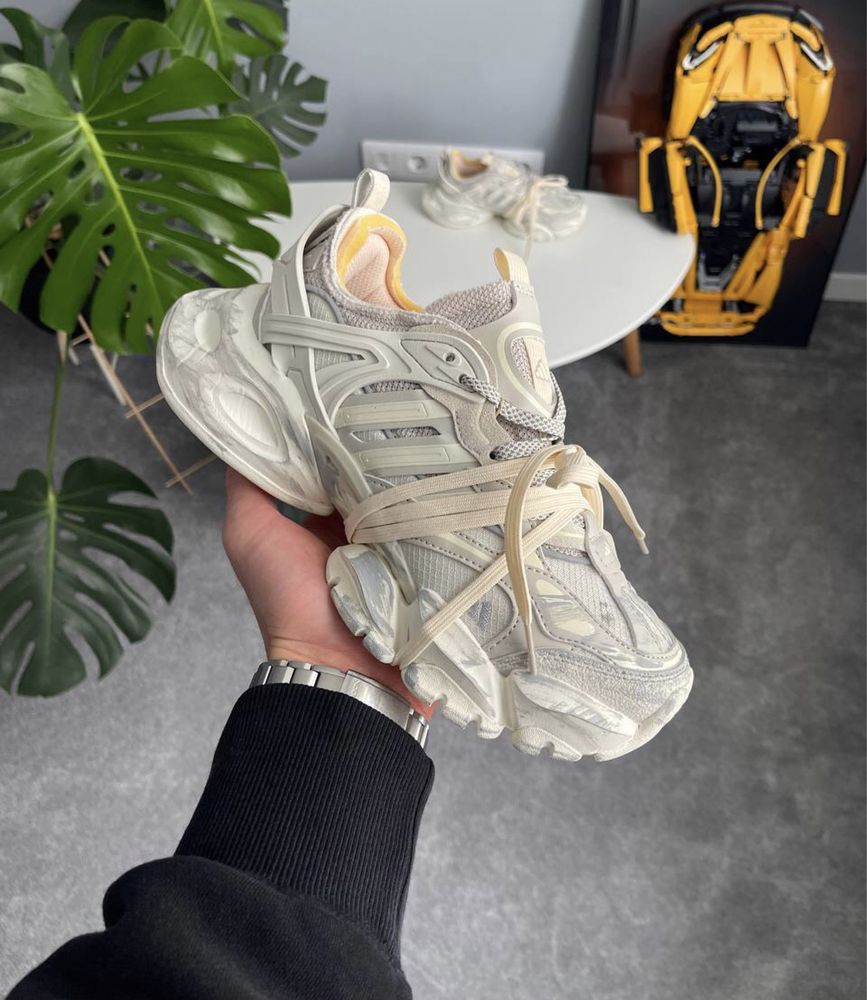 36-45 р кросівки Adidas XLG Runner Deluxe Wonder Beige
