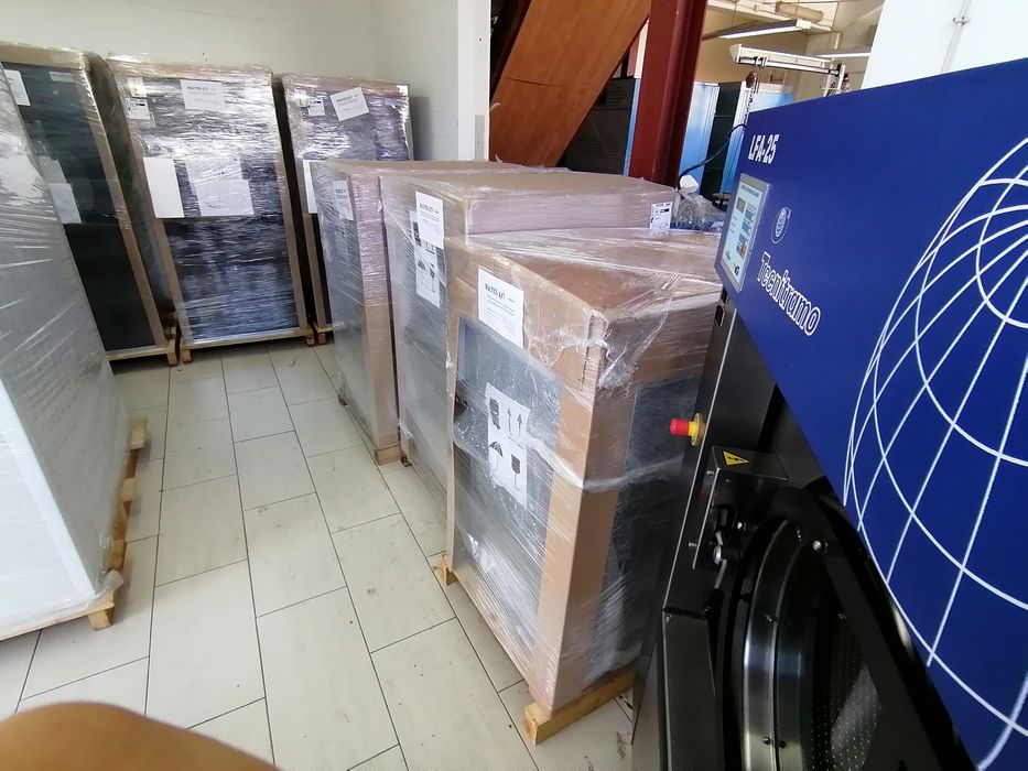 Detergentes Self service doseadores lavandaria industriais