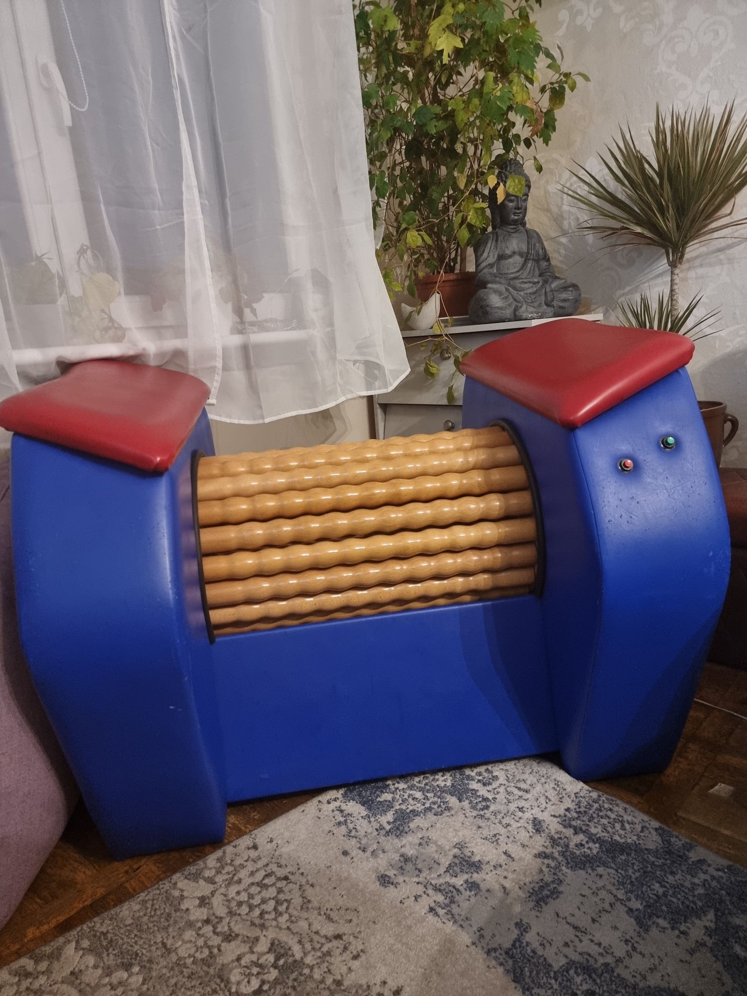 Rollmasaż masażer na celulit roller uzadzenie do masazu fitness