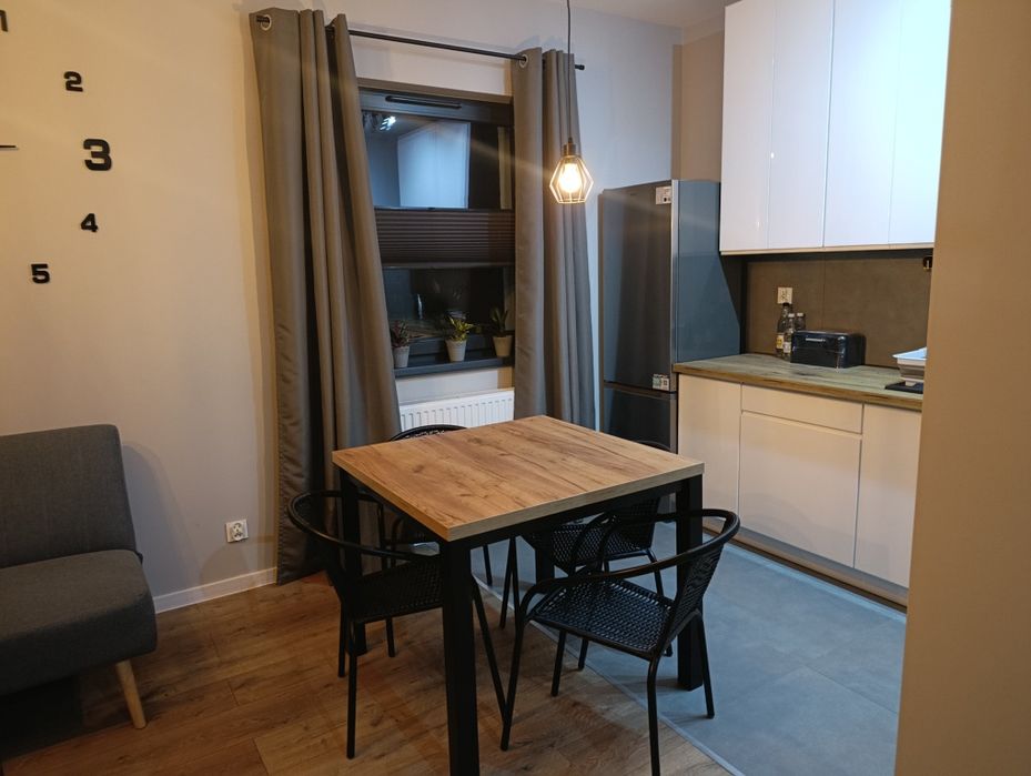 Rezerwacja.    Wynajmę mieszkanie Nowe