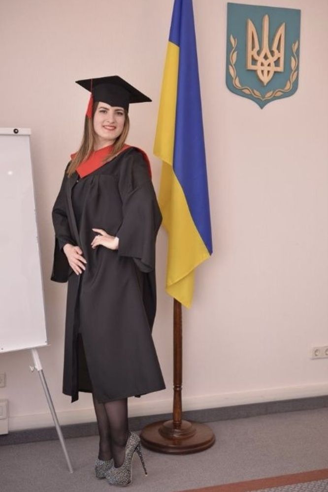 Мантії в оренду прокат по Києву і Україні 250 гривень комплект