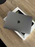 MacBook Pro 13” M1 / 8GB / 256GB – stan bardzo dobry, 100% sprawny