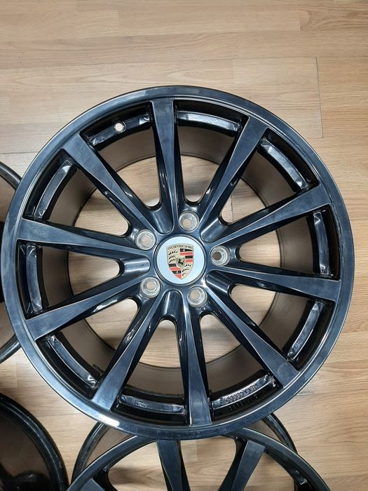 Диски 5*130R19 різноширокі Porsche panamera