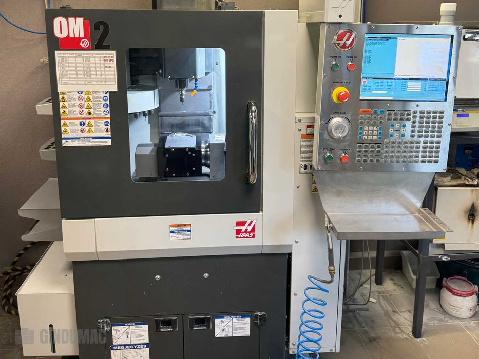 Centrum obróbcze HAAS OM-2A (2013)