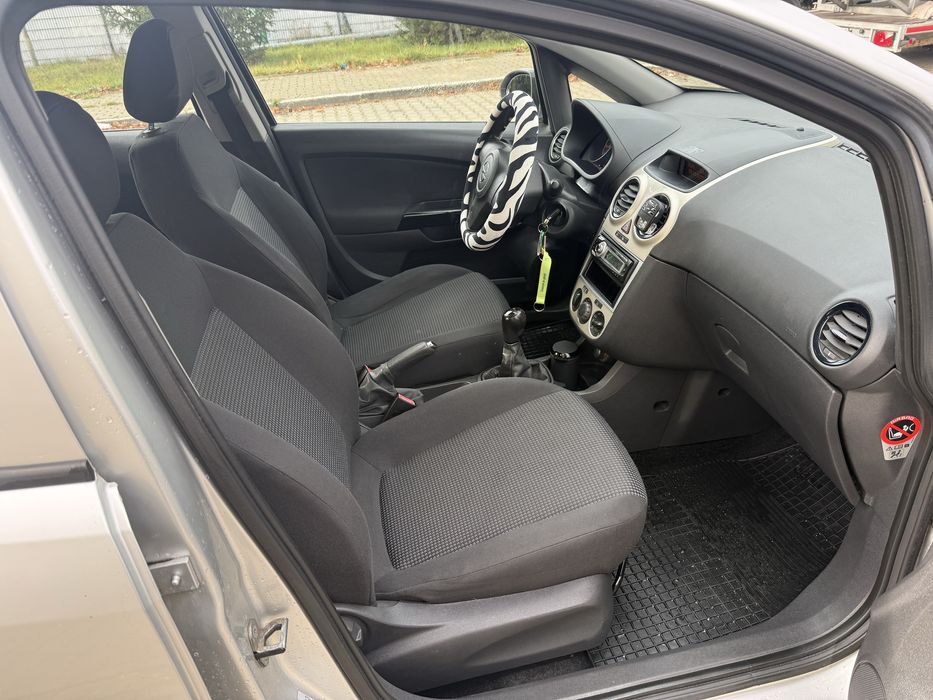 Opel Corsa 1.2b/2007rok/110 tys/Polski Salon/Maly przebieg/Okazja