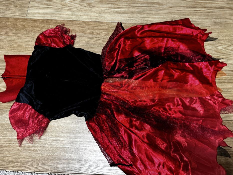Sukienka halloween 128 134 dracula czerwona
